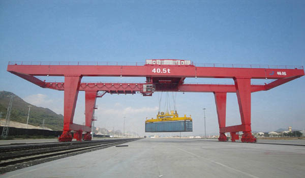 郴州10吨门式起重机技术 湖南集装箱起重机厂家